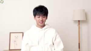 日本メナード化粧品 CMのシーン7（06:31）