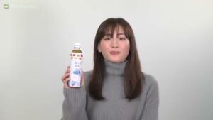 からだ巡茶 CMのシーン10（09:59）