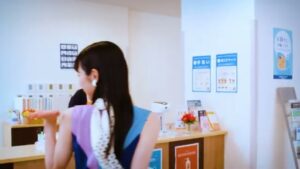 アスクル CMのシーン4（00:11）