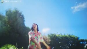 爽健美茶 CMのシーン1（00:00）