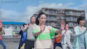 爽健美茶 CMのシーン6（00:08）