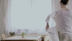 Magnus CMのシーン1（00:00）
