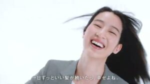パンテーン CMのシーン6（00:16）
