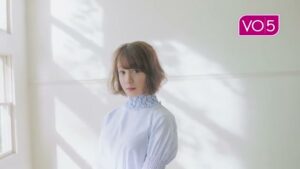 VO5 CMのシーン2（00:01）