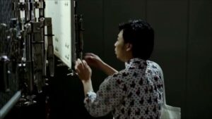インセント CMのシーン3（00:07）