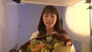 ロリエ CMのシーン10（02:45）