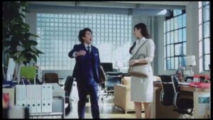 サントリー CMのシーン2（00:06）