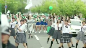 オッポジャパン CMのシーン3（00:17）