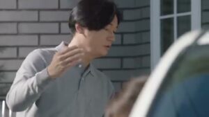 セルスター工業 CMのシーン2（00:03）