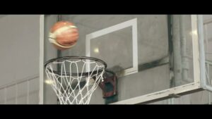 広島女学院大学 CMのシーン3（00:07）