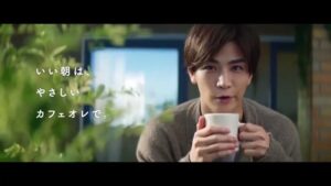 ブレンディ CMのシーン9（00:26）