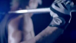 BODYMAKER CMのシーン3（00:03）