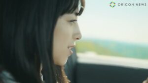 カローラ CMのシーン1（00:02）