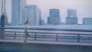 フジテック CMのシーン4（00:10）