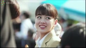 センチュリー21 CMのシーン10（04:28）
