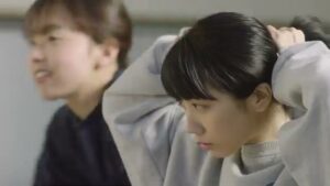 au CMのシーン3（00:07）