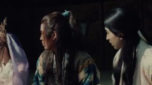 au CMのシーン3（00:12）