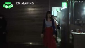 LINE CMのシーン2（00:33）