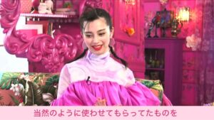 Pinterest CMのシーン2（00:35）