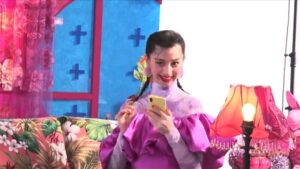 Pinterest CMのシーン9（04:02）