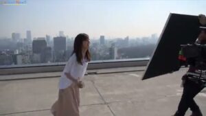 UQコミュニケーションズ CMのシーン6（01:11）