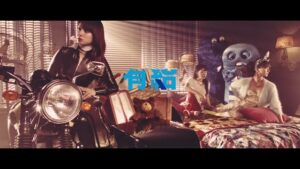 UQコミュニケーションズ CMのシーン6（00:16）