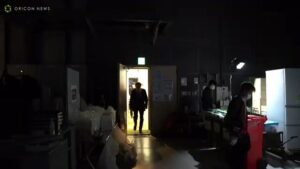 アサヒ ザ・リッチ CMのシーン2（00:36）