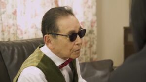 メルカリ CMのシーン2（01:15）
