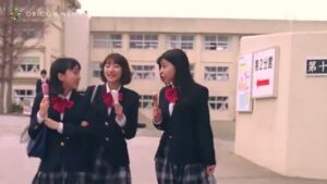 江崎グリコ CMのシーン2（00:03）