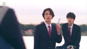 江崎グリコ CMのシーン6（00:16）