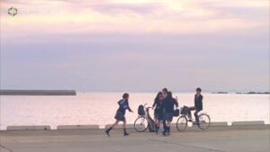 江崎グリコ CMのシーン8（00:22）
