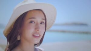 243 青い珊瑚礁 CMのシーン1（00:00）