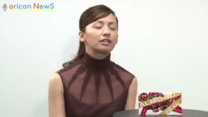 アーモンドピーク CMのシーン7（03:17）