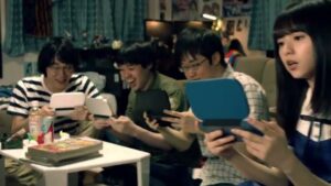 スニッカーズ CMのシーン3（00:07）
