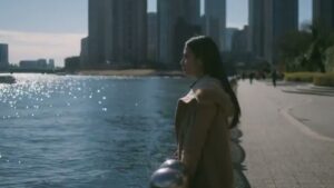 E-girls CMのシーン1（00:00）