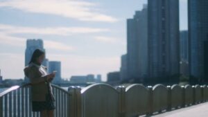 E-girls CMのシーン7（00:19）