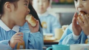 マクドナルド CMのシーン3（00:06）