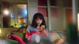Google Play CMのシーン5（00:06）