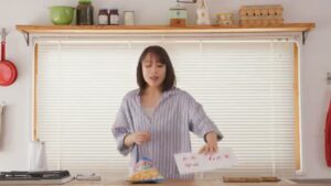 ヤマザキビスケット CMのシーン4（00:10）