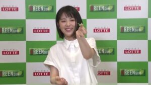 グリーンガム CMのシーン9（09:29）