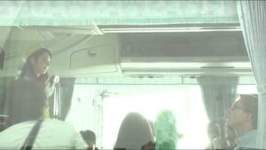 のど飴 CMのシーン4（02:38）