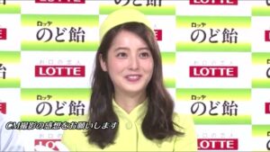のど飴 CMのシーン6（04:17）