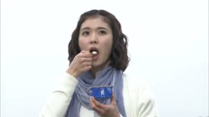 爽 CMのシーン9（02:27）