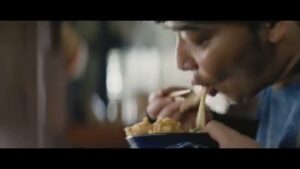 丸亀製麺 CMのシーン8（00:13）