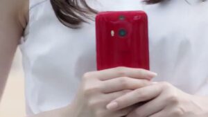 HTC CMのシーン4（00:05）