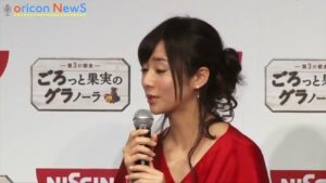 ごろっとグラノーラ CMのシーン3（00:49）