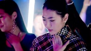 龍角散 CMのシーン2（00:07）