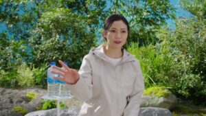 アサヒ おいしい水 CMのシーン5（02:45）