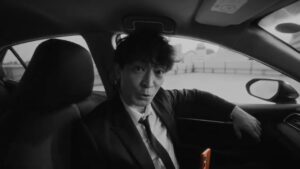 auフィナンシャルサービス CMのシーン6（00:16）