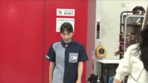 ローソン CMのシーン2（01:39）